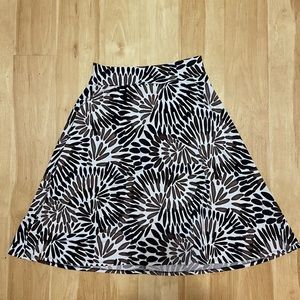 Cato Pull on Skirt